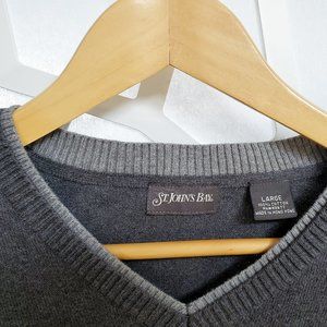 Men's St. John's Bay Grey Cotton V-Neck Sweater, L